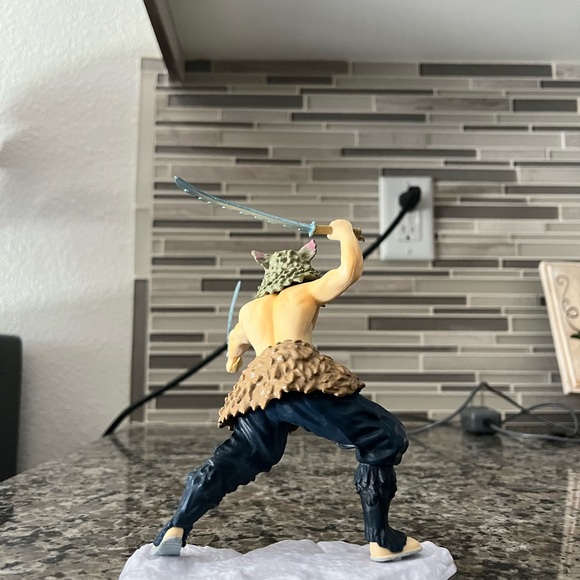 Inosuke Demon Slayer Figure - Picture 2 of 4